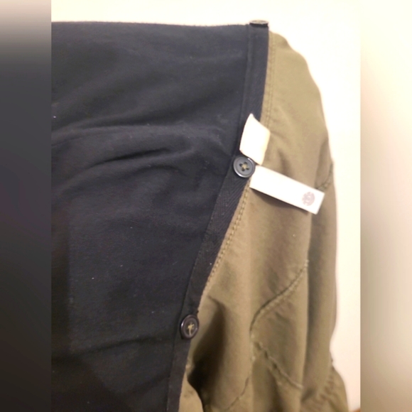 Element Lightweight Jacket w/Removeable Hood - Picture 5 of 6